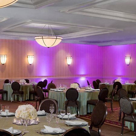 Sheraton Reston Kültér fotó