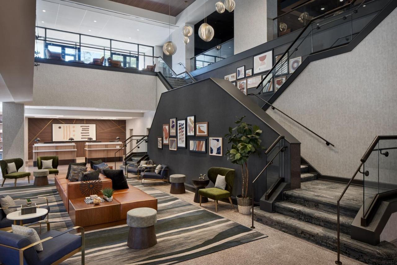 Sheraton Reston Kültér fotó