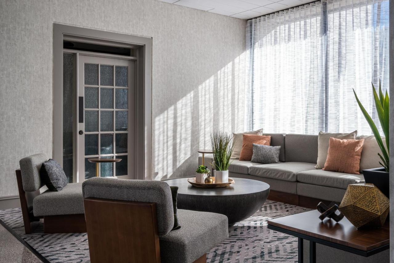 Sheraton Reston Kültér fotó