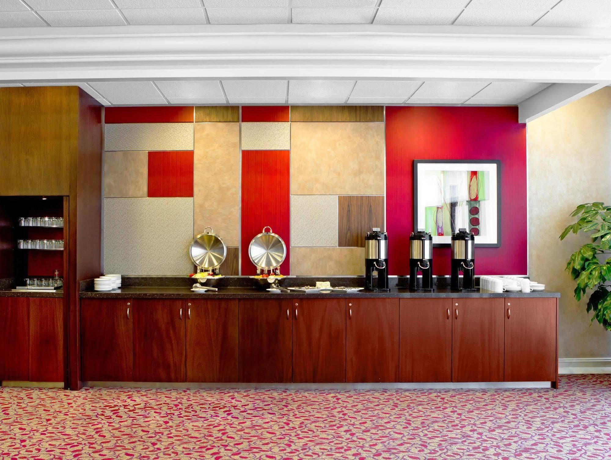 Sheraton Reston Kültér fotó