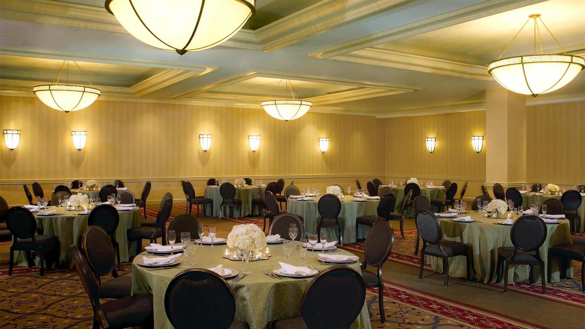 Sheraton Reston Kültér fotó