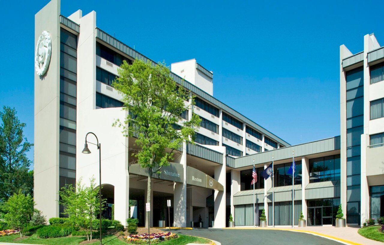 Sheraton Reston Kültér fotó
